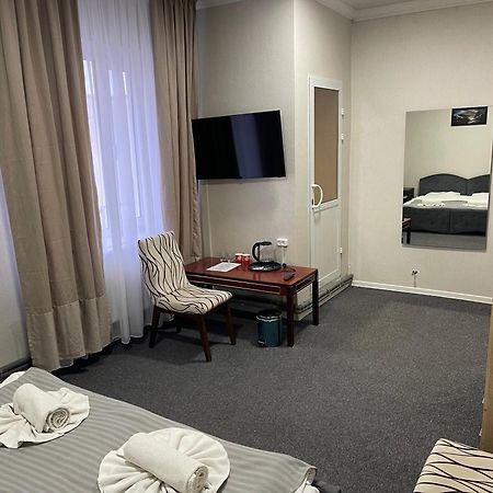 Medelean Hotel Comrat Dış mekan fotoğraf