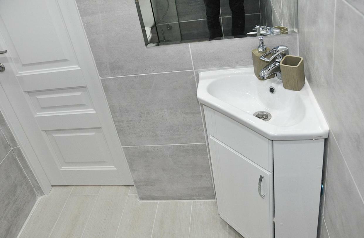 Medelean Hotel Comrat Dış mekan fotoğraf