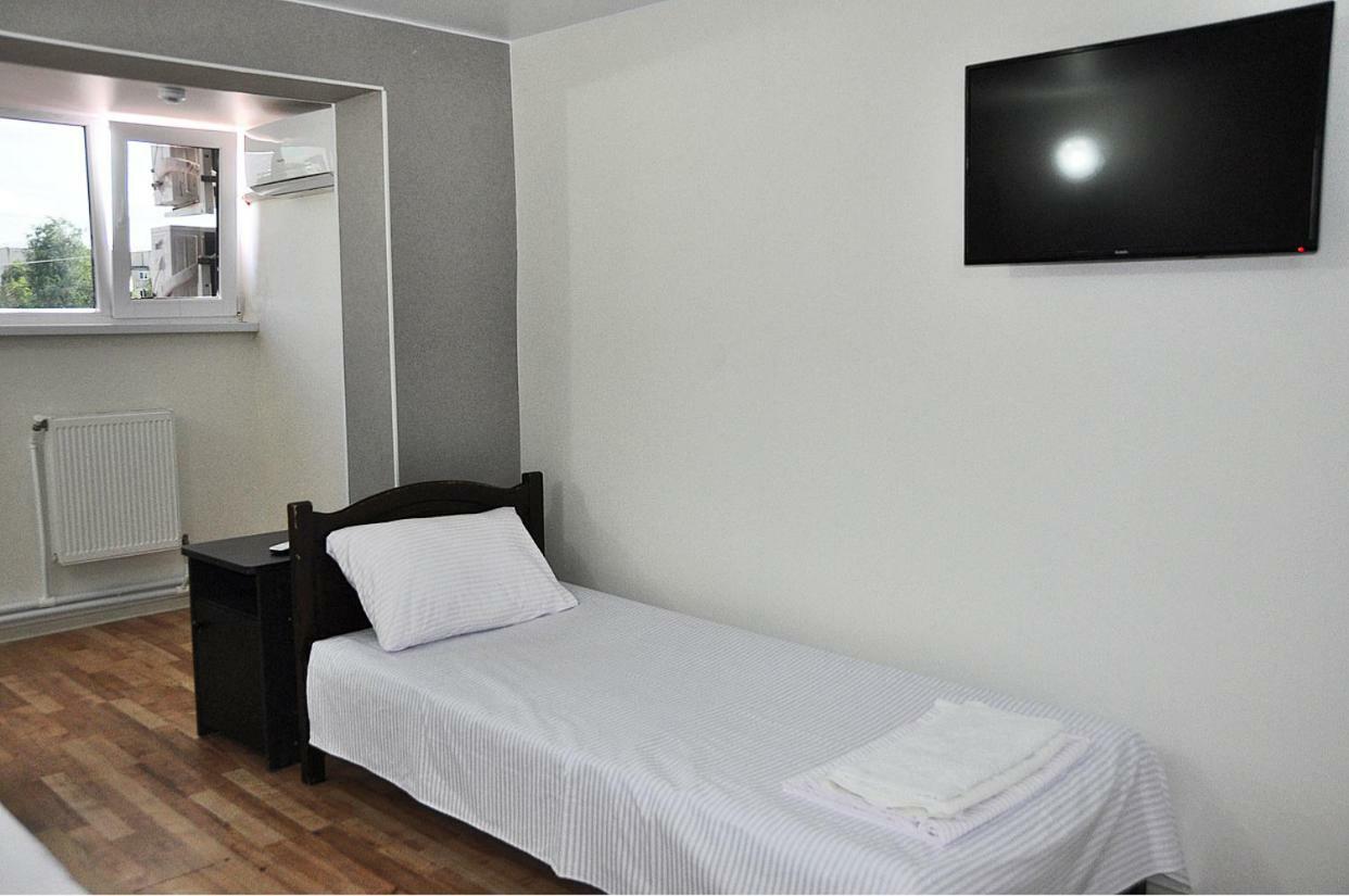 Medelean Hotel Comrat Dış mekan fotoğraf