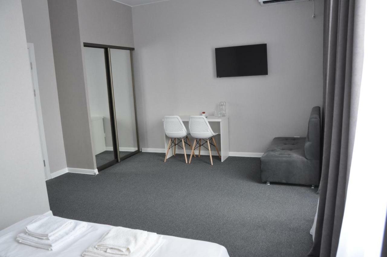 Medelean Hotel Comrat Dış mekan fotoğraf
